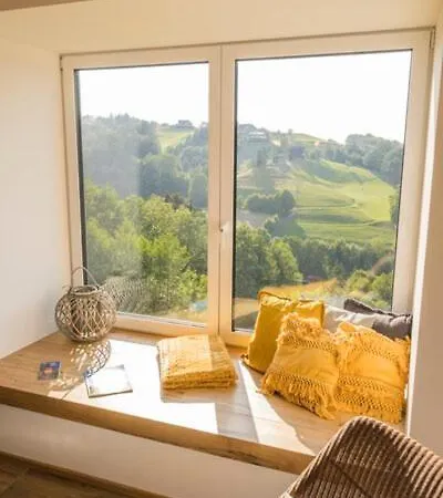 Weinzeit-chalets * Gamlitz
